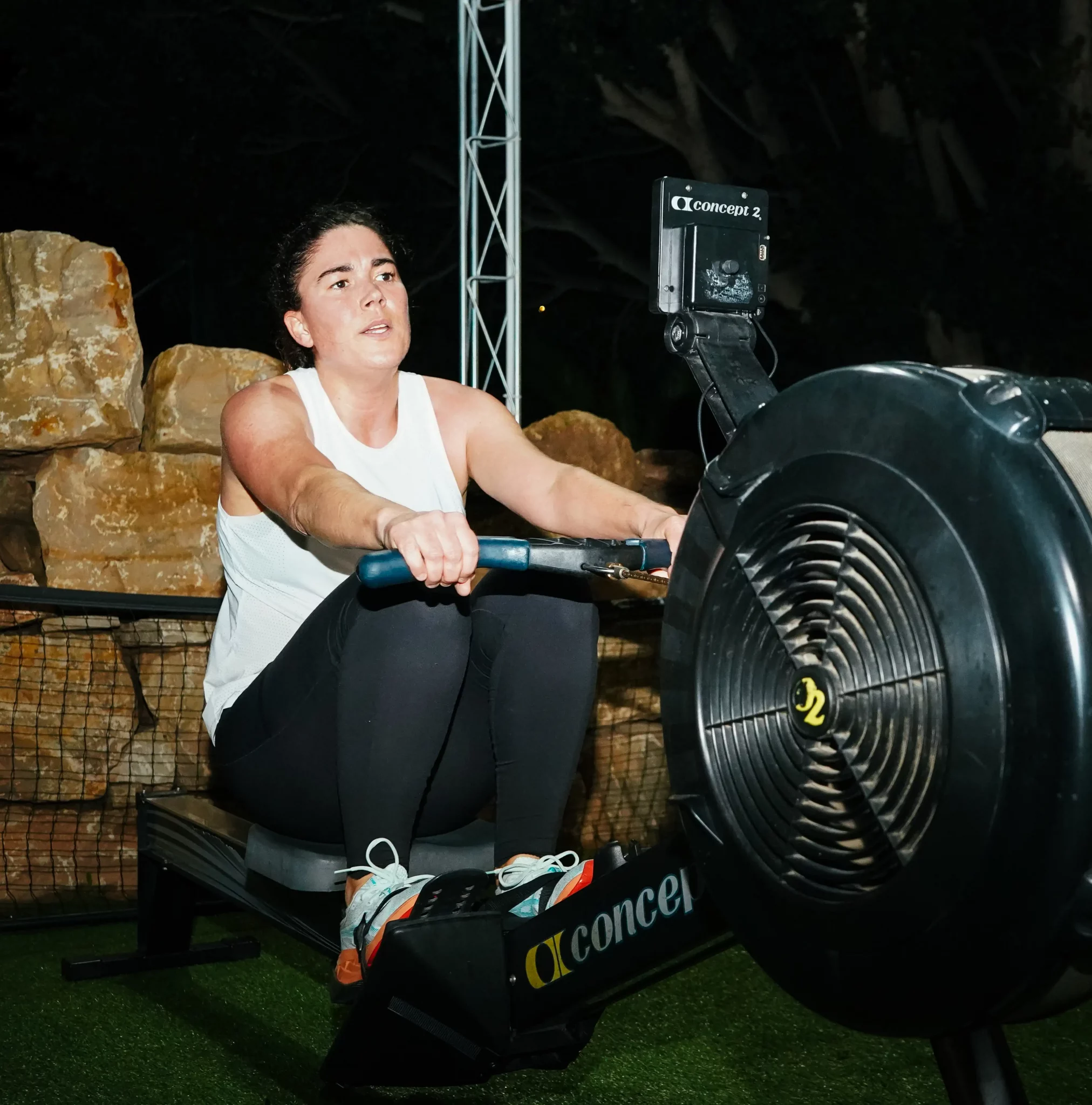 row en Eshmún Málaga