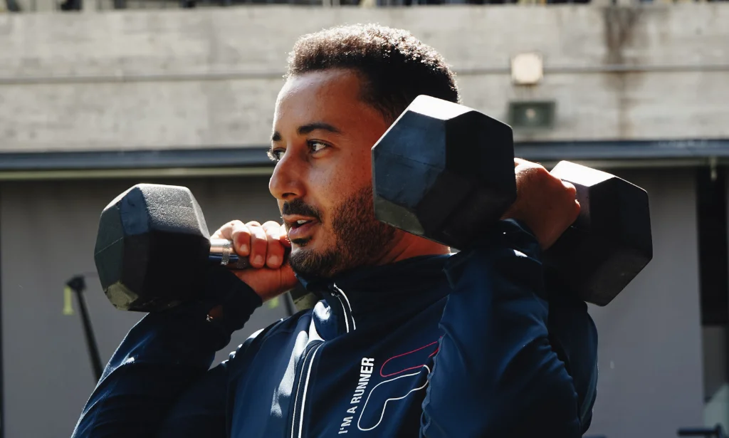 Entrenamiento personal en Málaga: el caso de Rabi y cómo volvió a entrenar sin dolor